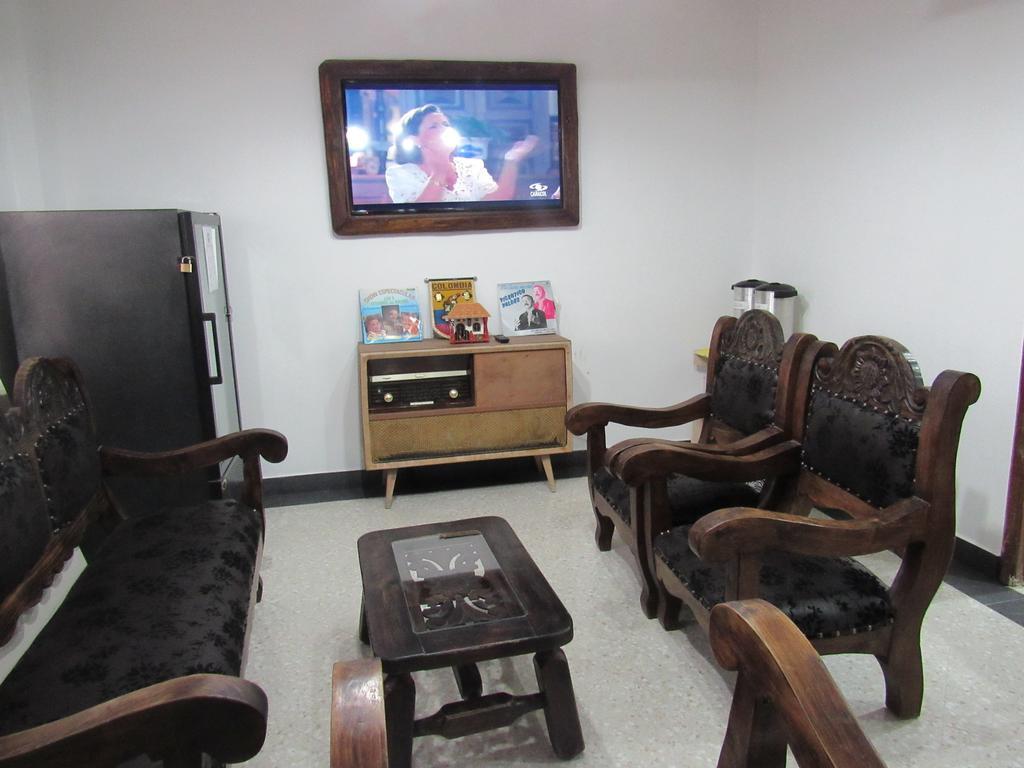Hostal Internacional Bogota Ngoại thất bức ảnh