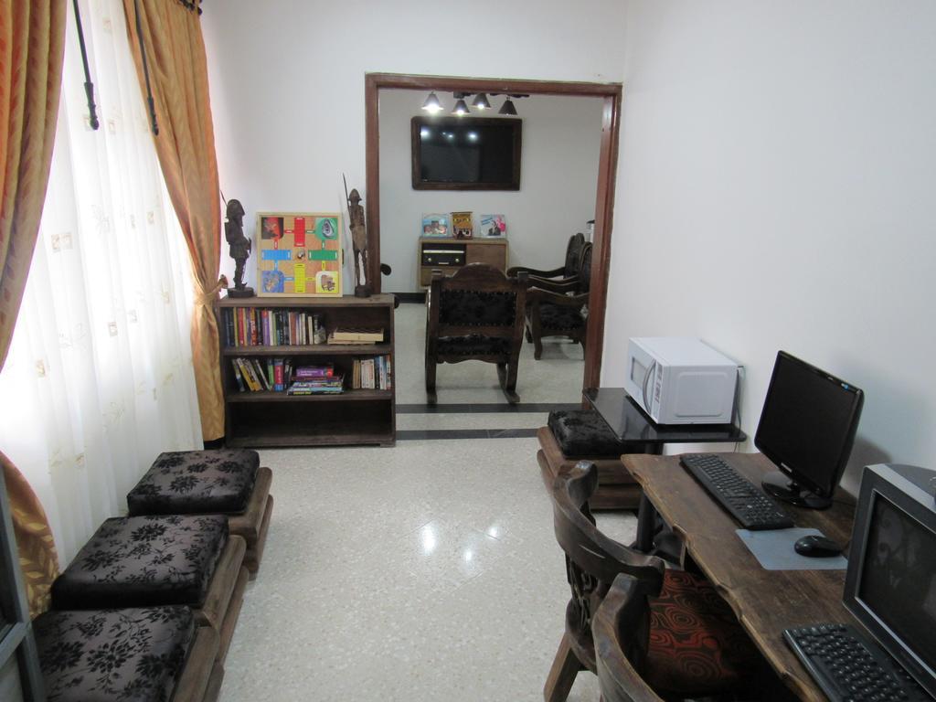 Hostal Internacional Bogota Ngoại thất bức ảnh